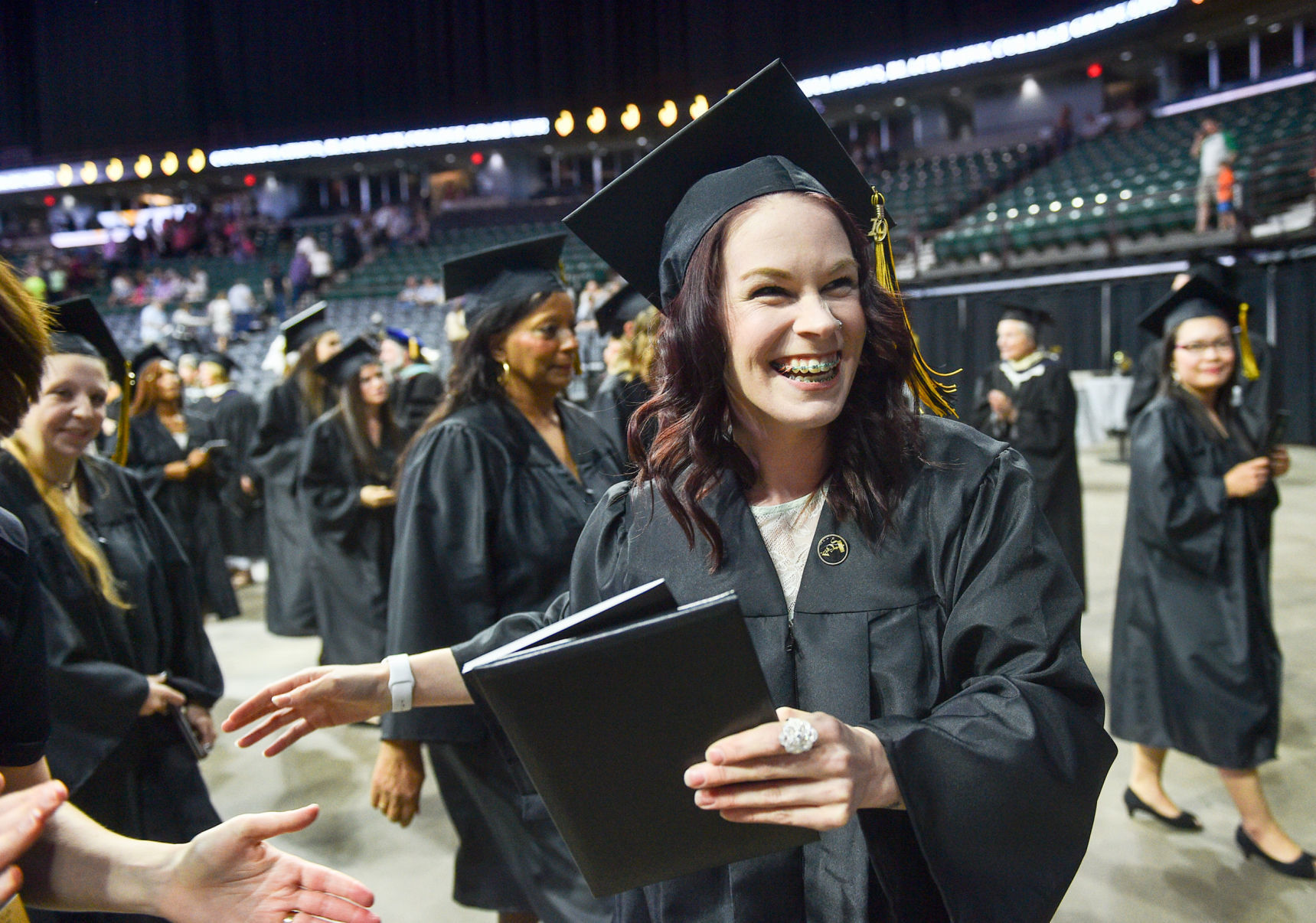 051719-mda-nws-BHCgrad-042a.jpg